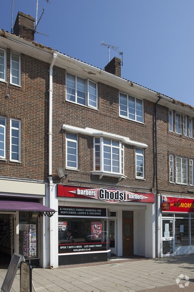 32 Goring Rd, Worthing for sale - Primary Photo - Image 1 of 6