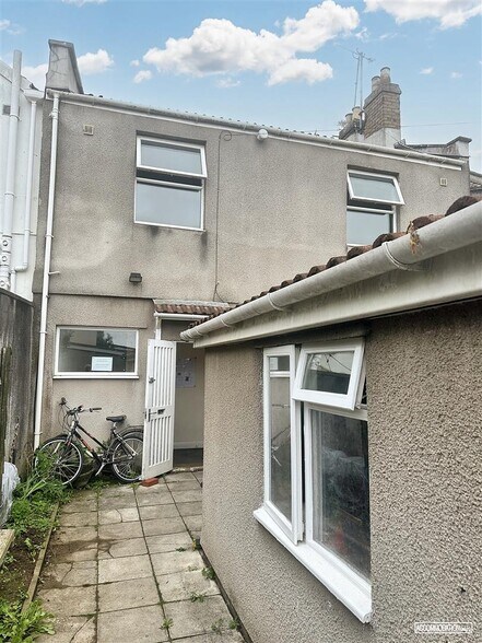 427 Gloucester Rd, Bristol for sale - Building Photo - Image 1 of 1