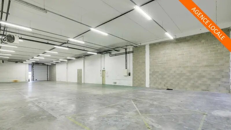 Light Industrial in Cergy to rent - Interior Photo - Image 3 of 10