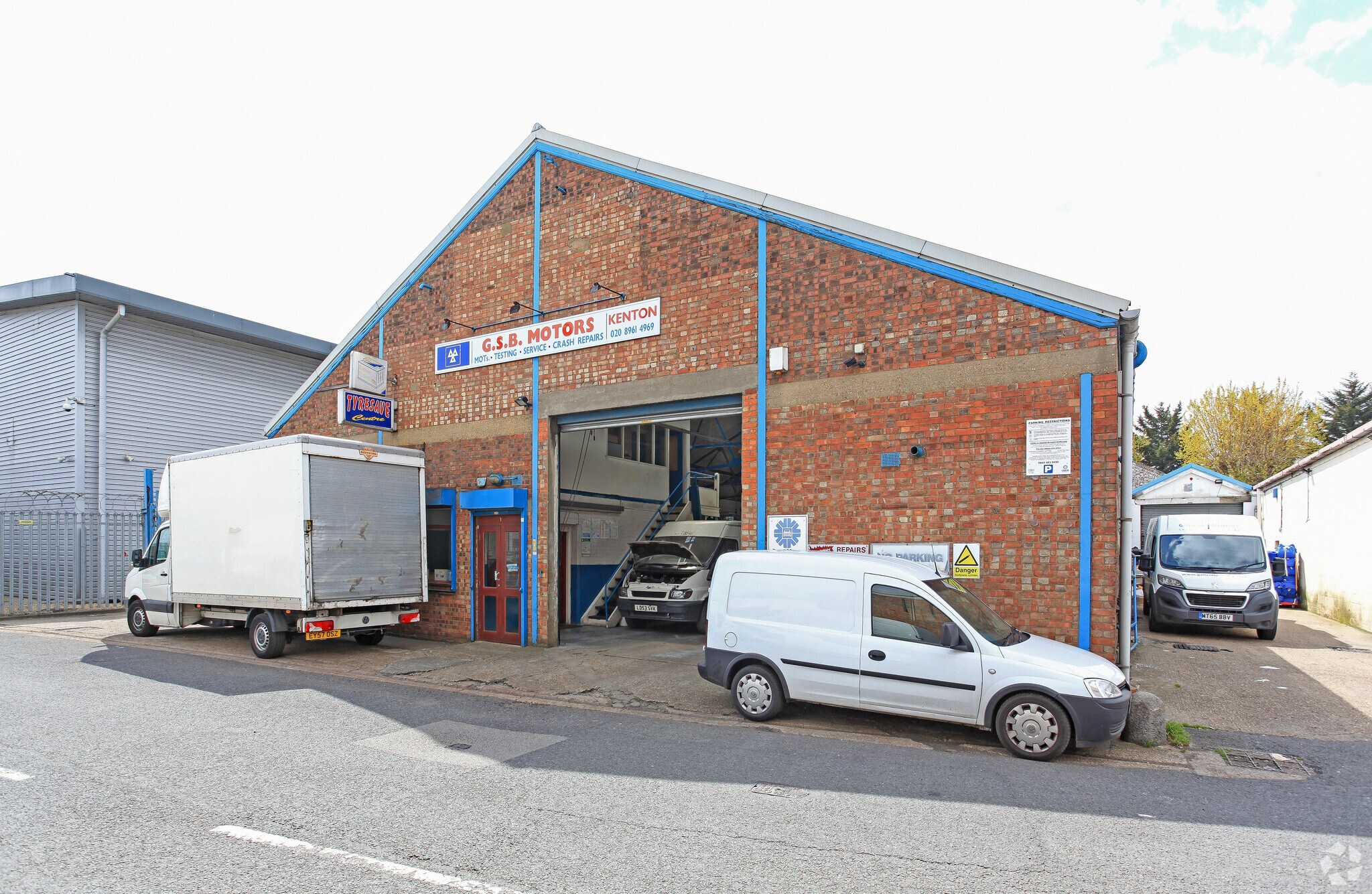 1-2 Sunbeam Rd, London for sale Primary Photo- Image 1 of 1