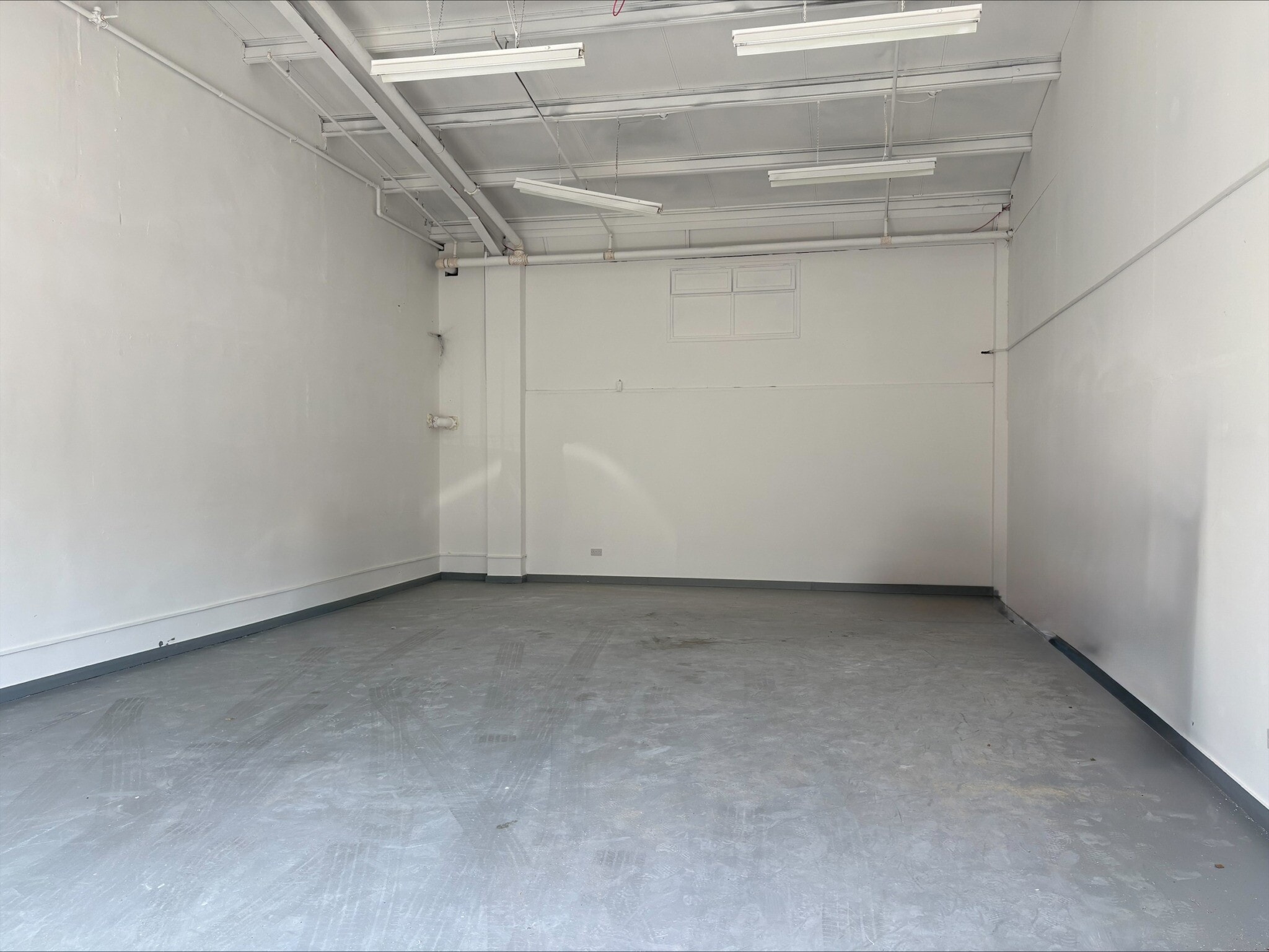 2-12 Carnarvon St, Manchester to rent Interior Photo- Image 1 of 3