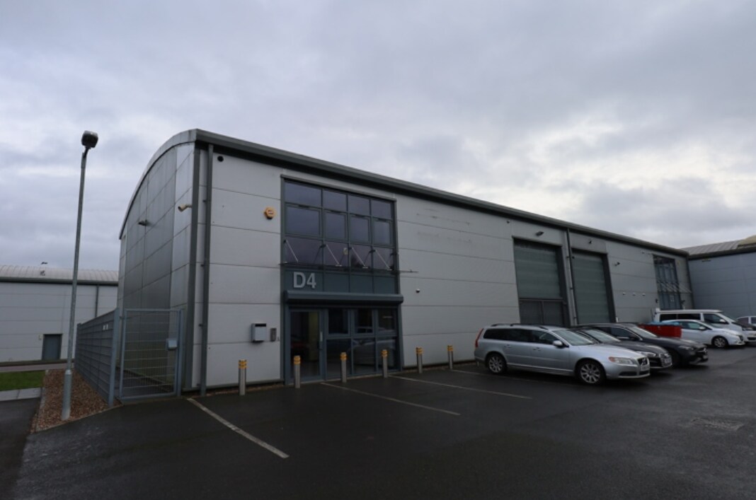 Maple Dr, Hinckley for sale Primary Photo- Image 1 of 1