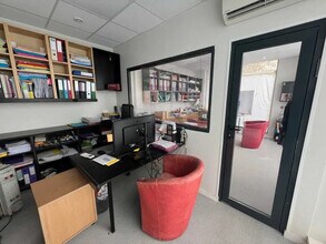 Office in Paris to rent Interior Photo- Image 2 of 3