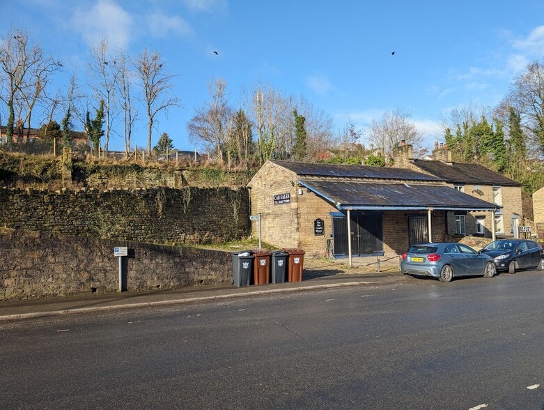 41 Market St, Whaley Bridge for sale - Primary Photo - Image 1 of 1