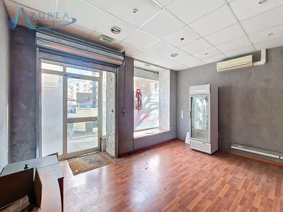 Location Commerce 47 m² - Photo 1