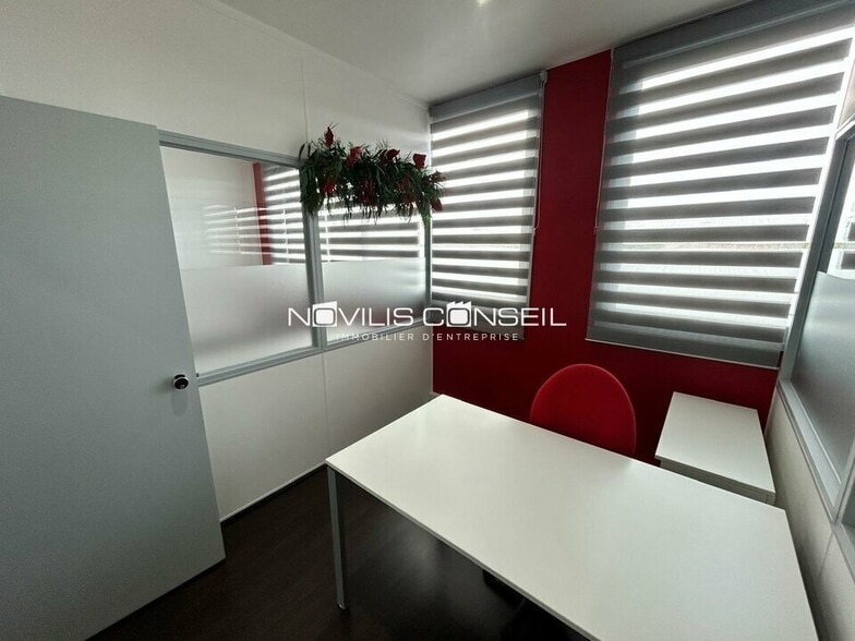Office in Aucamville to rent - Interior Photo - Image 2 of 5