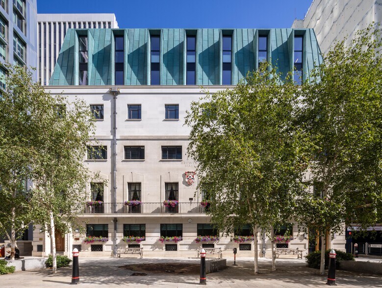 Aldermanbury Sq, London for sale - Building Photo - Image 1 of 1