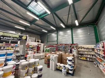 Vente Entrepôt 990 m² - Photo 1