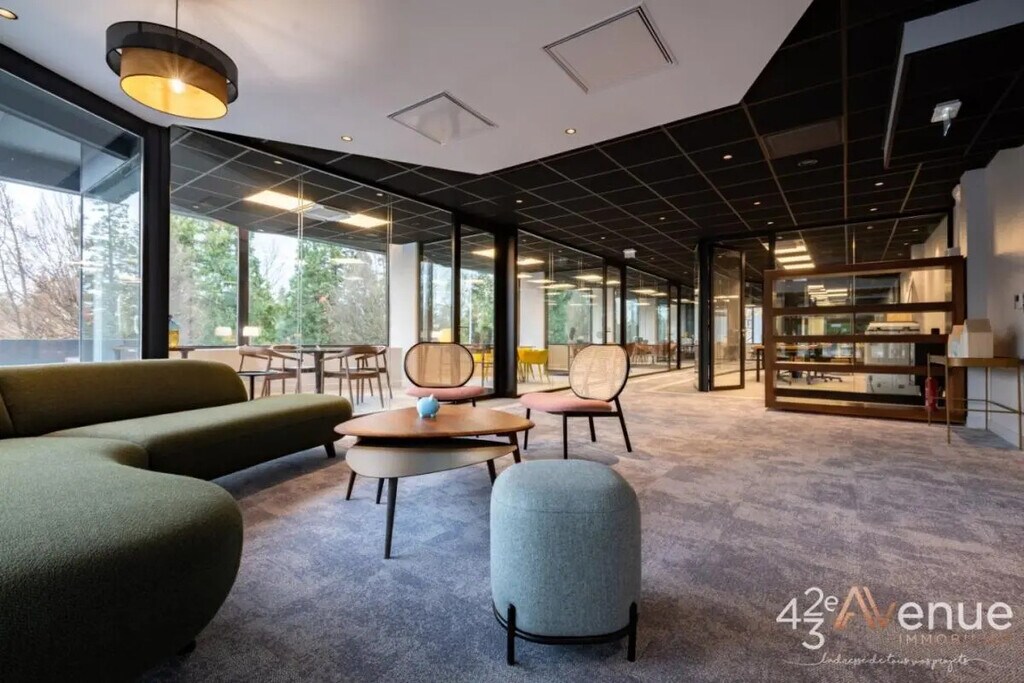 Vente Bureaux 777 m² - Photo 1