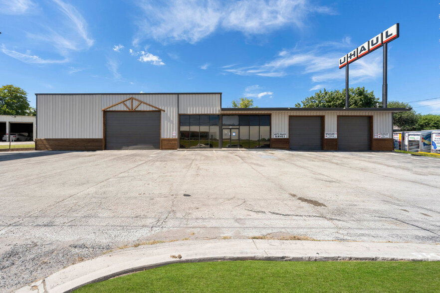 950 Interstate 35 S, New Braunfels, TX for sale - Building Photo - Image 1 of 28