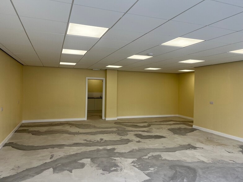 Altway, Liverpool to rent - Building Photo - Image 3 of 8