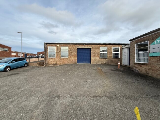 More details for 10-15 Station Road Industrial Estate, Hailsham - Industrial to Rent