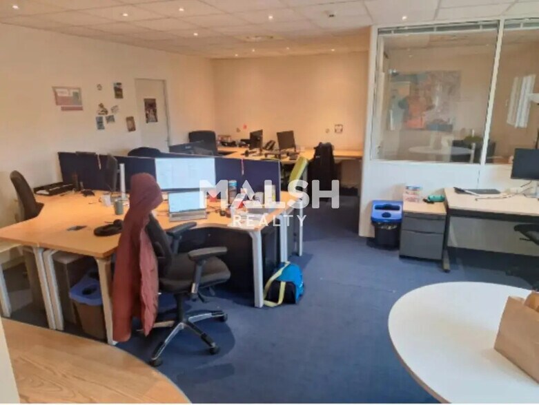 Office in Chassieu to rent - Interior Photo - Image 3 of 5