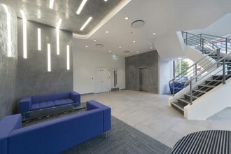 Colonial Way, Watford to rent Interior Photo- Image 1 of 4