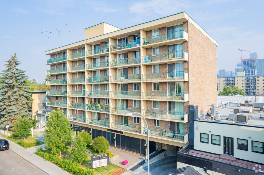 510 21st Ave SW, Calgary, AB for sale - Primary Photo - Image 1 of 1