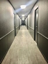 Allée Emile Cohl, Torcy to rent Interior Photo- Image 2 of 4