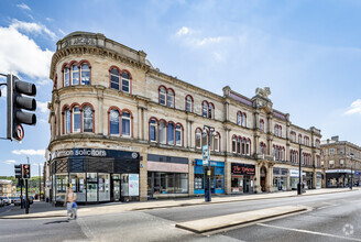 John William St, Huddersfield for rent Building Photo- Image 1 of 4