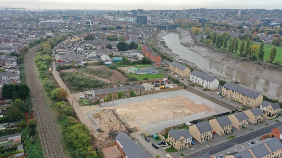 Herbert Rd, Newport to rent - Building Photo - Image 2 of 7