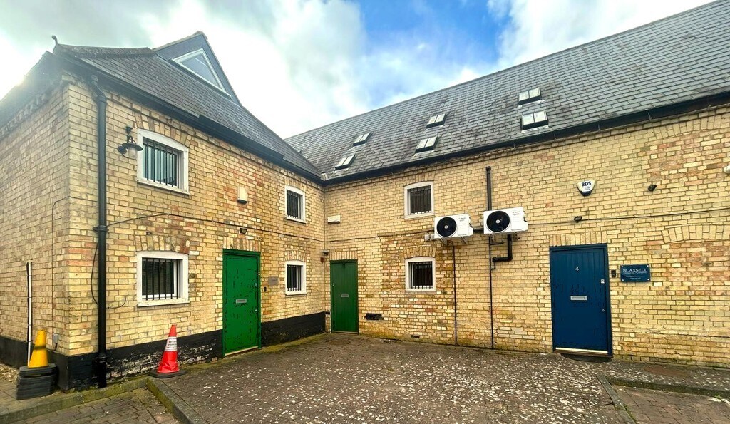 1-6 Brewers Yard, Shefford for sale Building Photo- Image 1 of 1