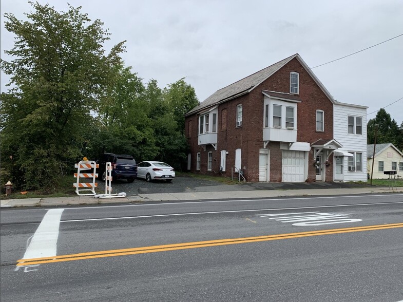 1 Lord Ave & 633 Hoosick Rd, Brunswick, NY for sale - Primary Photo - Image 1 of 6