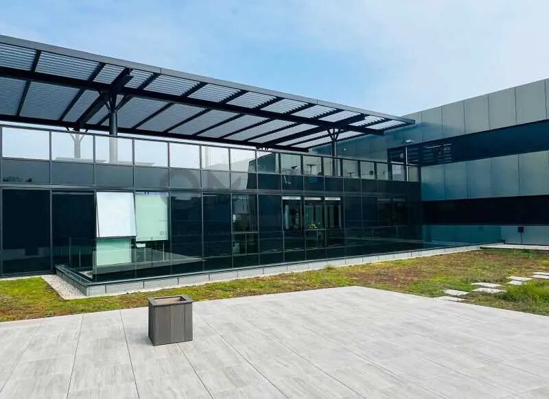 Office in Limonest to rent - Building Photo - Image 2 of 22