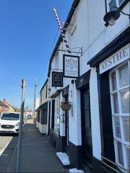 60 Shortmead St, Biggleswade to rent - Building Photo - Image 2 of 3