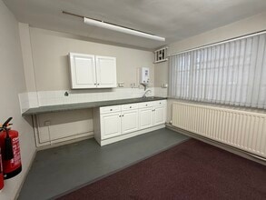 89 Queen St, Leeds to rent Interior Photo- Image 2 of 4