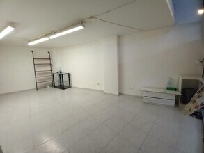 Retail in Reus, Tarragona to rent Interior Photo- Image 1 of 7