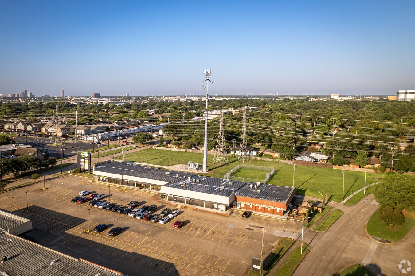 19491971 W TC Jester Blvd, Houston 77008 Plaza On T.C. Jester