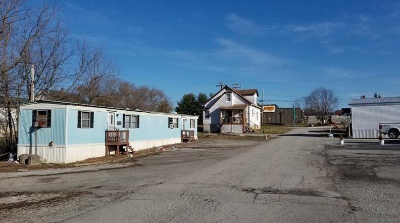 153 W Pennsylvania Ave, New Stanton, PA for sale - Building Photo - Image 3 of 9