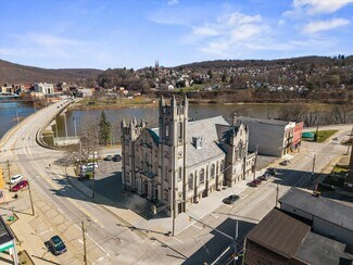 More details for 21 State St, Oil City, PA - Specialist for Sale