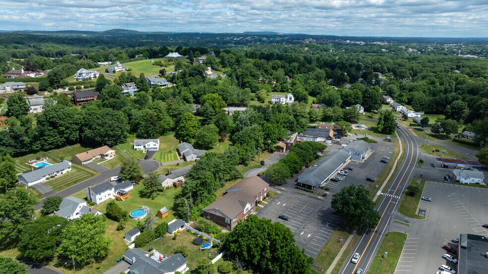 60 Chamberlain Hwy, Berlin, CT for rent - Aerial - Image 2 of 8