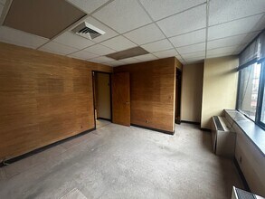 9920-9922 4th Ave, Brooklyn, NY for sale Interior Photo- Image 1 of 4