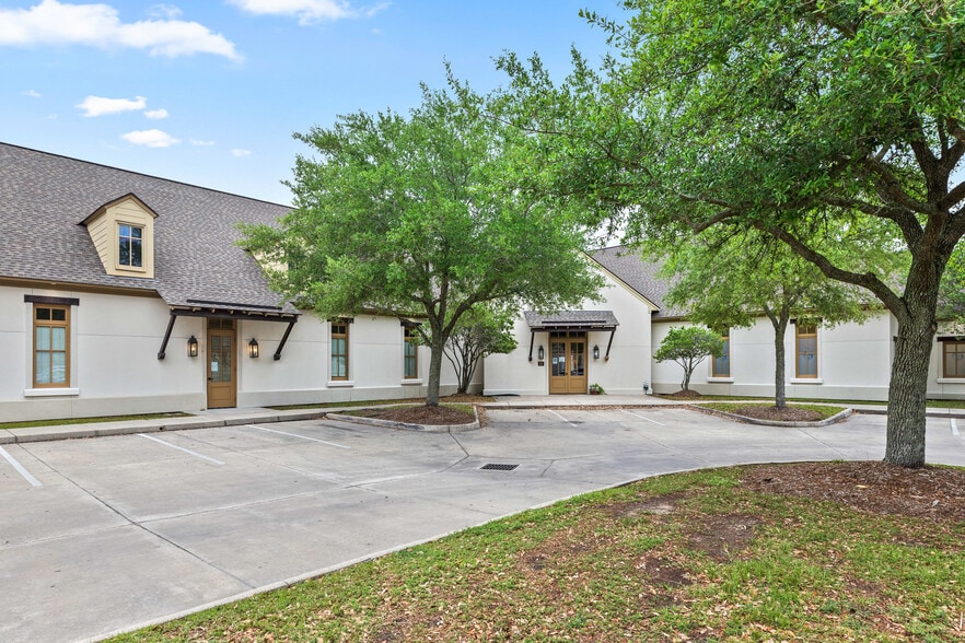 5000 Ambassador Caffery Pky, Lafayette 70508 UK