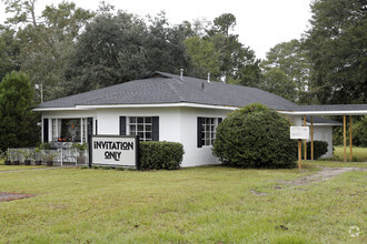 500 N Pine St, Summerville, SC for sale Primary Photo- Image 1 of 1