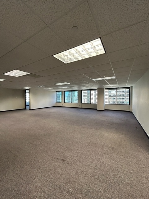 1201 Walnut St, Kansas City, MO to rent Interior Photo- Image 1 of 10