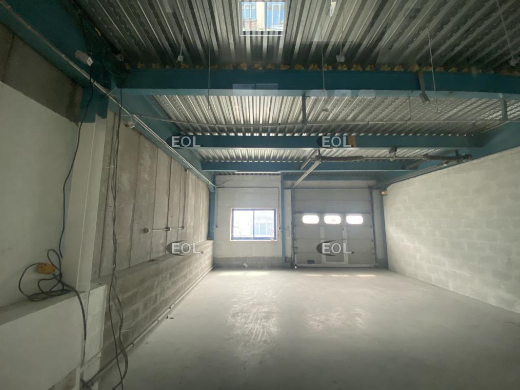 Light Industrial in Lisses to rent Interior Photo- Image 1 of 5