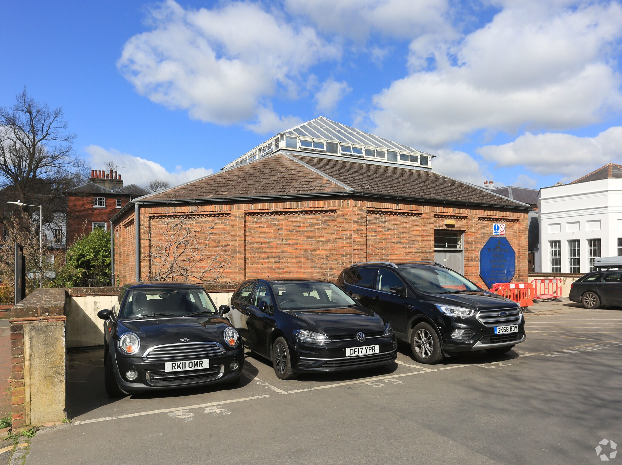 The Pantiles, Tunbridge Wells for sale Primary Photo- Image 1 of 1