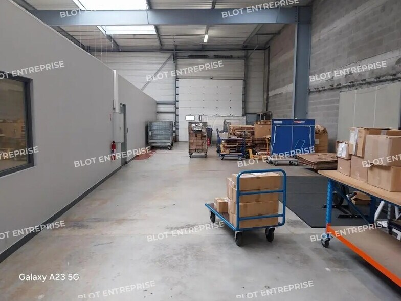 Office in Saint-Herblain to rent - Building Photo - Image 2 of 8
