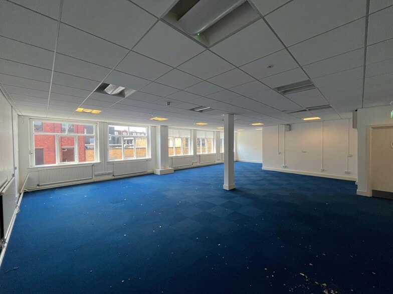 13-19 Womanby St, Cardiff to rent - Building Photo - Image 2 of 19