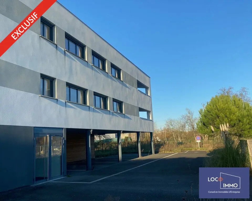 Location Bureaux 165 m² - Photo 1