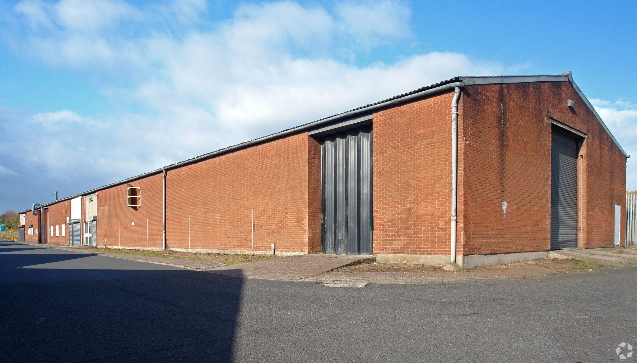 Phoenix Rd, Wolverhampton for sale Primary Photo- Image 1 of 1