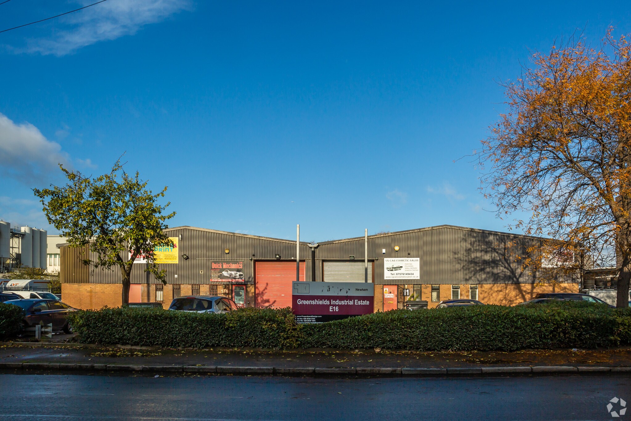 22-28 Bradfield Rd, London for sale Primary Photo- Image 1 of 1