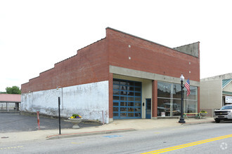 235 W Main St, Lebanon, KY for sale Primary Photo- Image 1 of 1