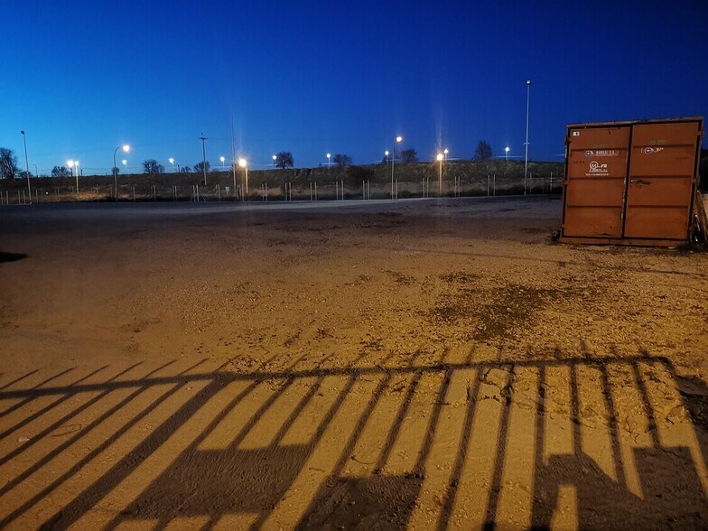 Land in Madrid, Madrid for sale - Building Photo - Image 3 of 5