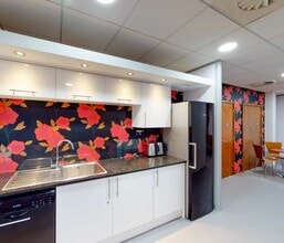 Priory Dr, Newport to rent Interior Photo- Image 2 of 5