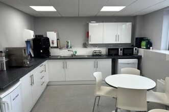 7 Darklake Vw, Plymouth for rent Interior Photo- Image 1 of 7