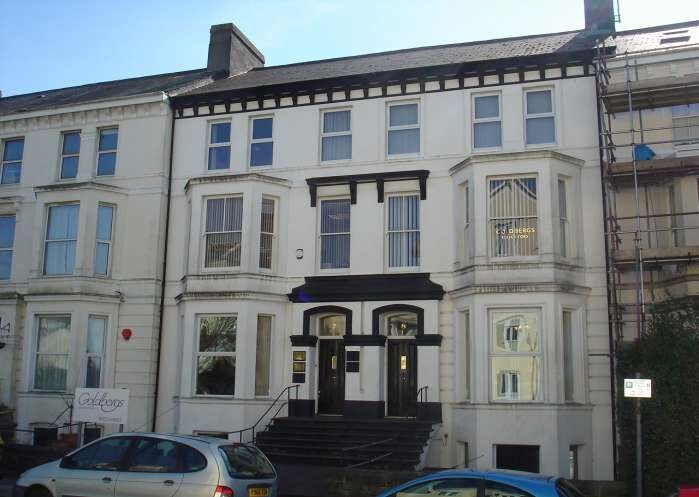 7-8 Ford Park Rd, Plymouth for sale Primary Photo- Image 1 of 1