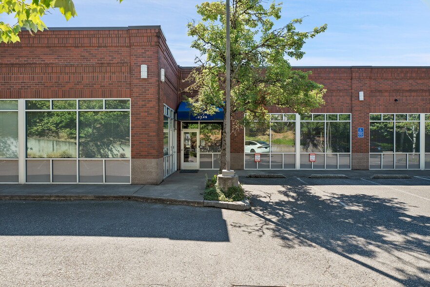 6225-6245 SW Capitol Hwy, Portland, OR for rent - Building Photo - Image 2 of 6