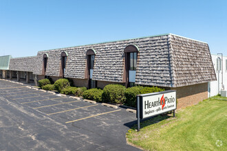 8304-8320 N University St, Peoria, IL for rent Building Photo- Image 1 of 5